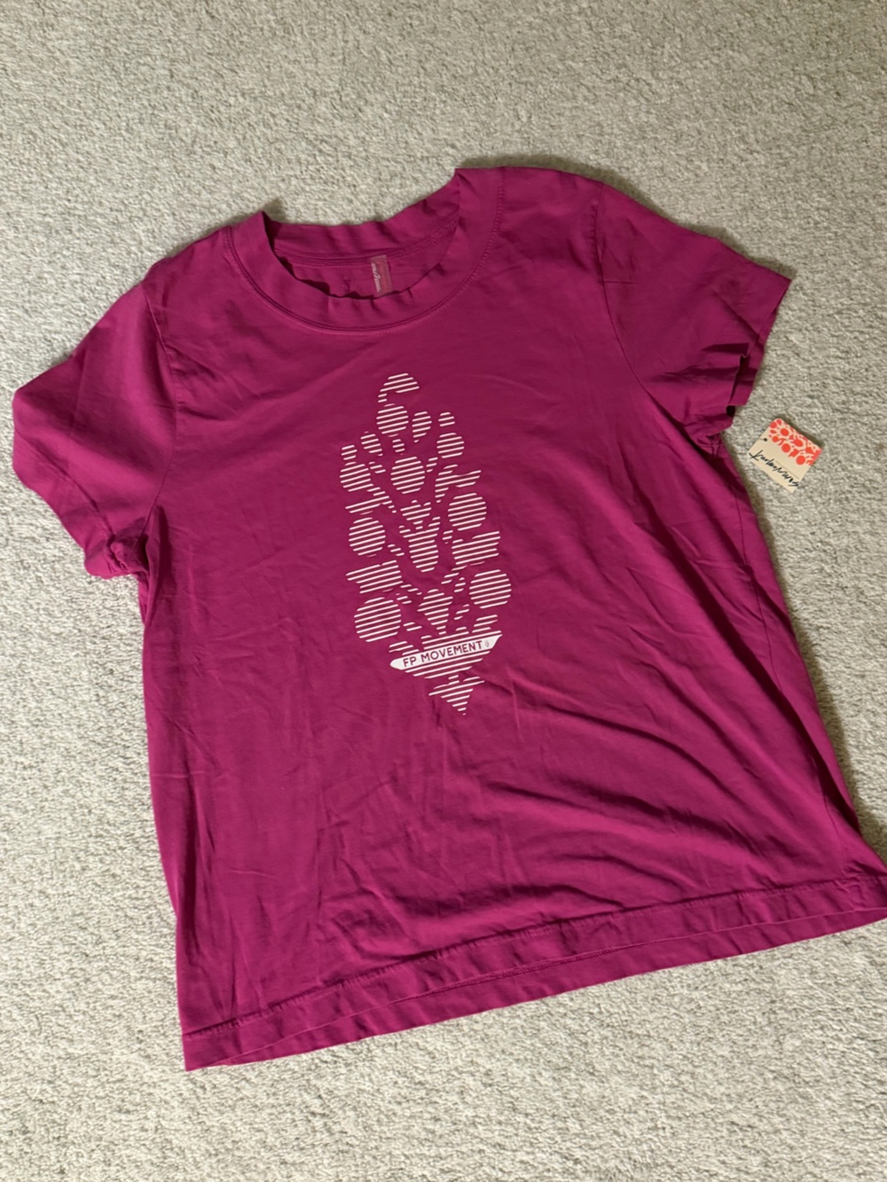 FP Movement Magenta Short Sleeve Graphic Tee-size L